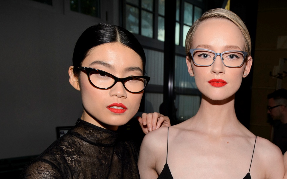 το-ιδανικό-μακιγιάζ-για-τις-γυναίκες-π-2056914