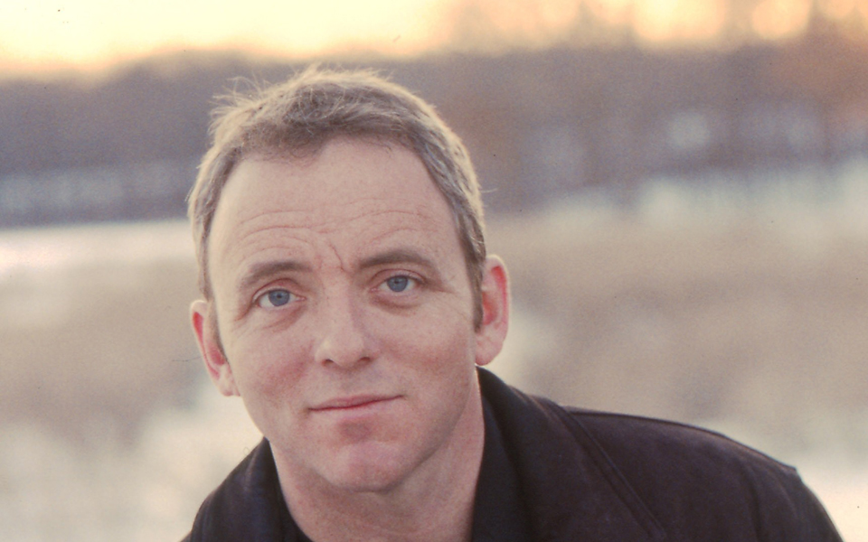 ενας-γνήσιος-σύγχρονος-παραμυθάς-ο-αμ-2060062