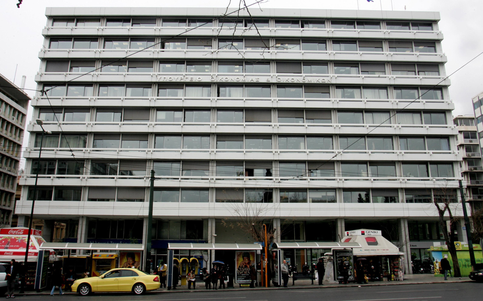 κλείσιμο-εκκρεμοτήτων-με-άρωμα-εκλογ-2060583