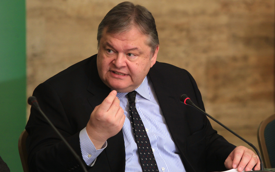 ο-τόπος-χρειάζεται-εθνική-ενότητα-2061402