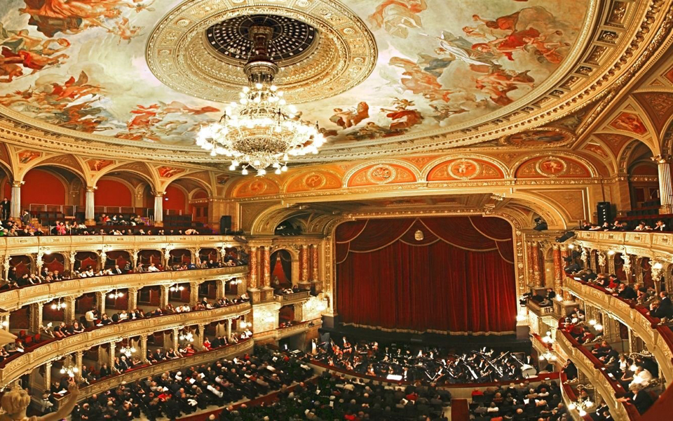 η-ανατριχίλα-της-βαγκνερικής-όπερας-2065759