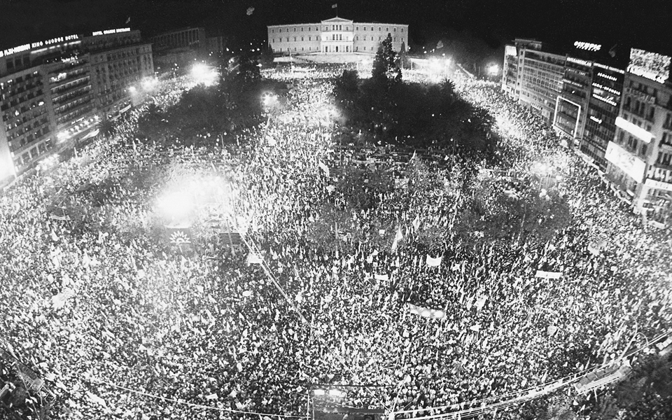 το-μουστάκι-η-τούμπα-τα-παπαγαλάκια-2064014