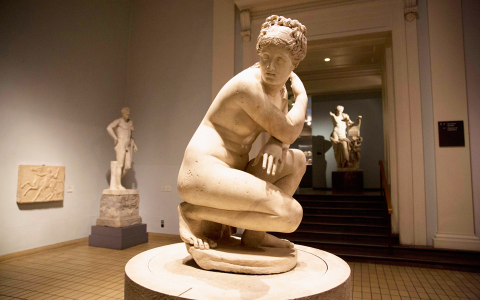 το-ανθρώπινο-σώμα-στην-ελληνική-τέχνη-2062461