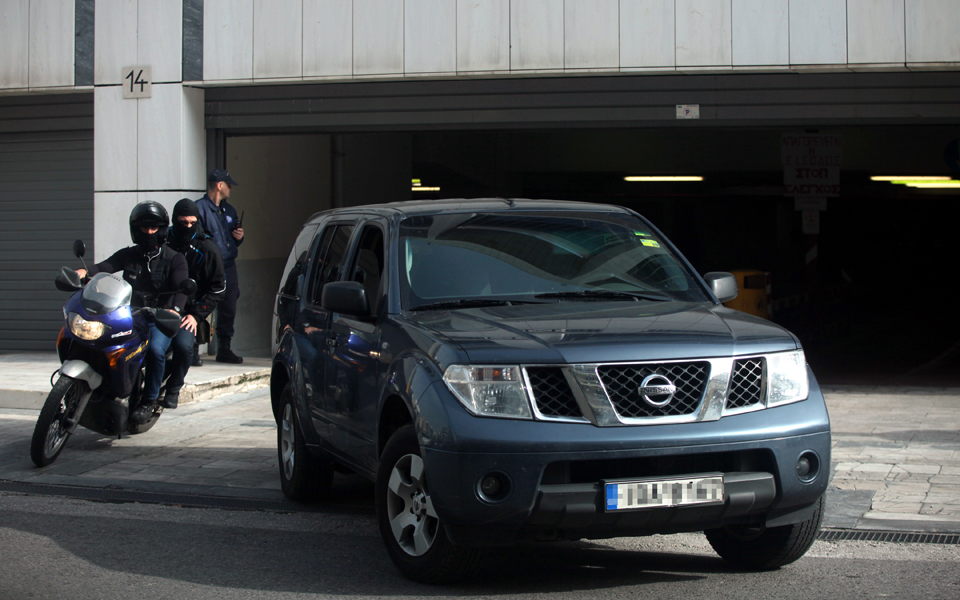 σχεδίαζαν-να-απολύσουν-τον-χρ-ξηρό-2064838