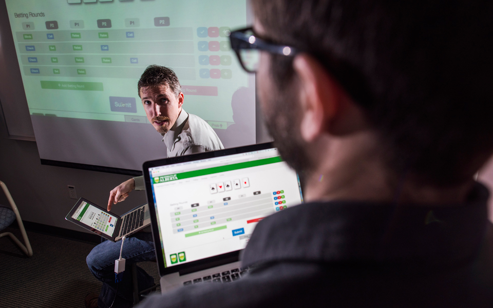 υπολογιστές-που-μπλοφάρουν-2062714