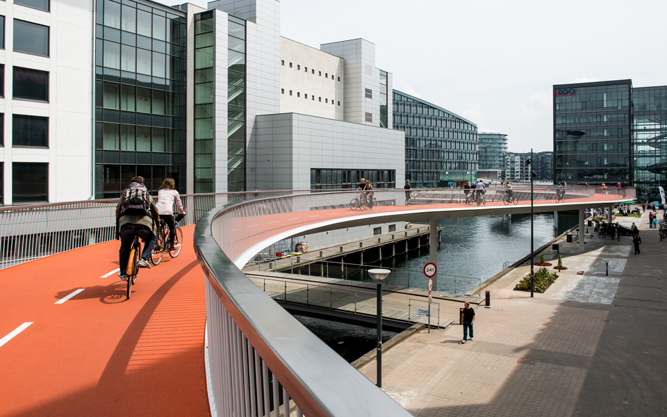 επτά-πόλεις-τολμούν-και-διώχνουν-τα-ι-χ-2065964