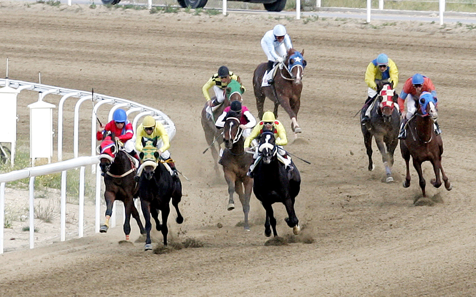 θέλουν-δημόσιο-και-τον-ιππόδρομο-οι-υπ-2063955