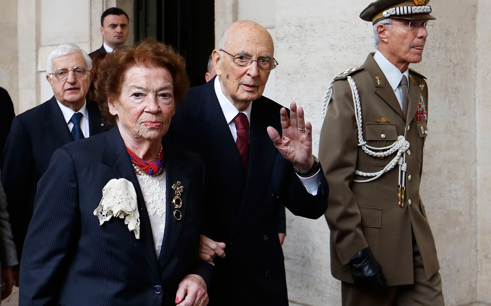 γιατί-ο-βασιλιάς-τζόρτζιο-παραιτήθ-2064066