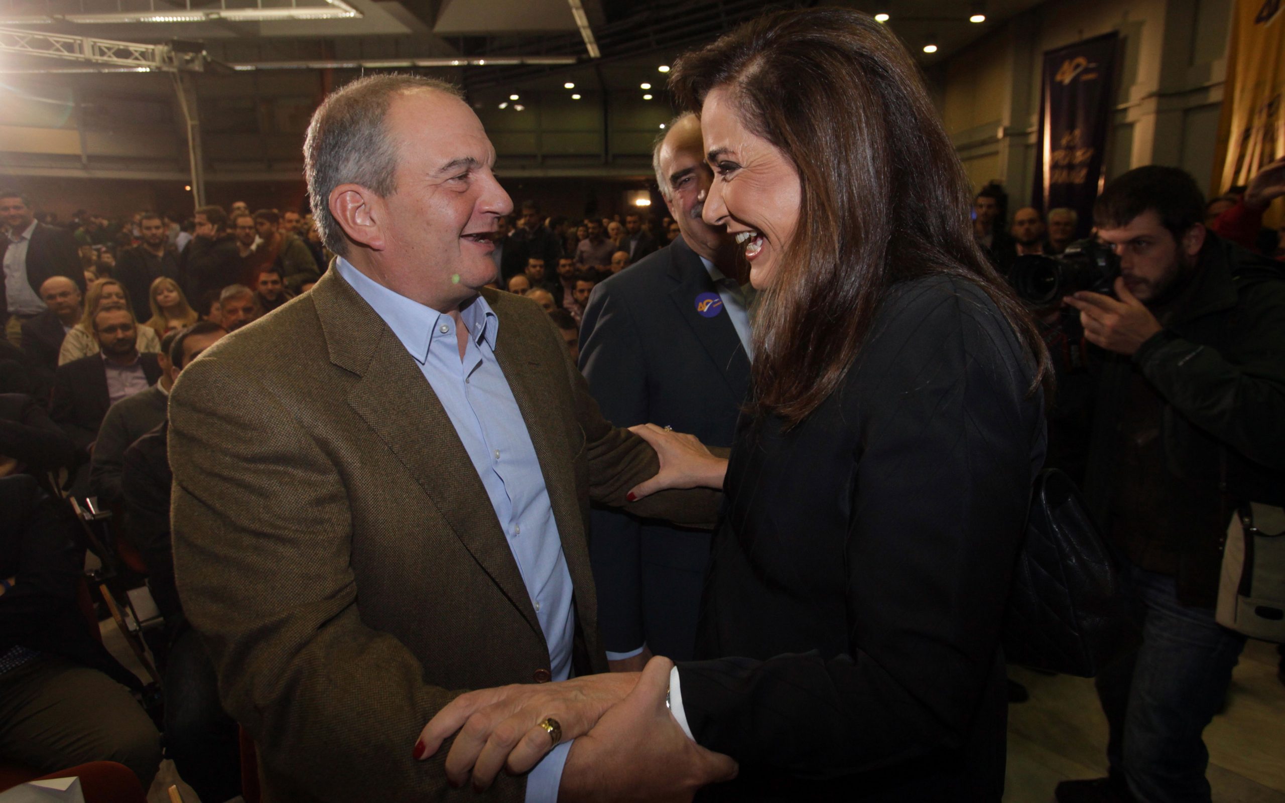 συναντώνται-σήμερα-καραμανλής-και-μπ-2065771