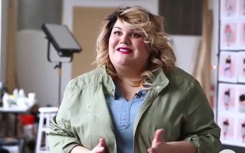 plus-size-κορίτσια-διαφημίζουν-τη-νέα-κολεξιό-2065028