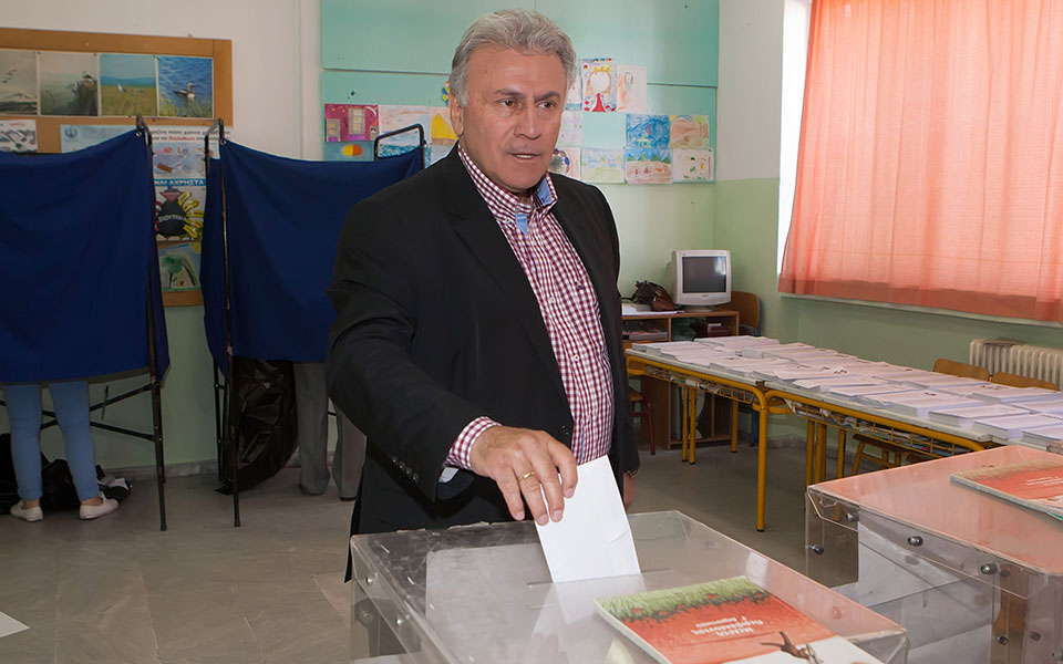 δεν-συμμετέχει-στις-εκλογές-ο-παν-ψωμι-2062161