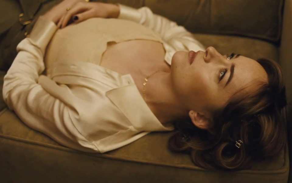 πόση-ώρα-χρειάζεται-η-dakota-johnson-για-να-ετοιμα-2064384