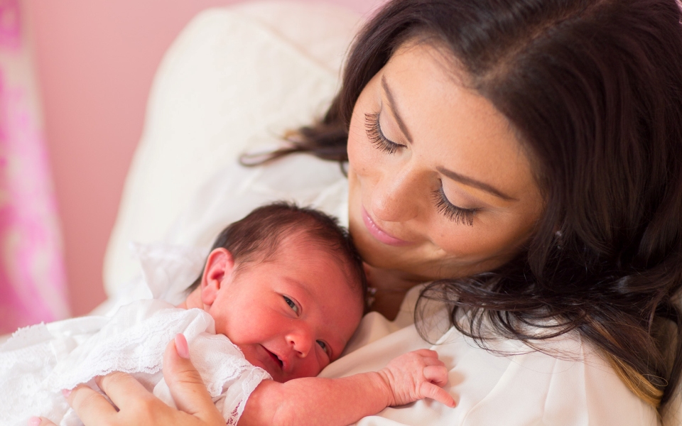 το-μωρό-των-8-εκατομμυρίων-views-2065286