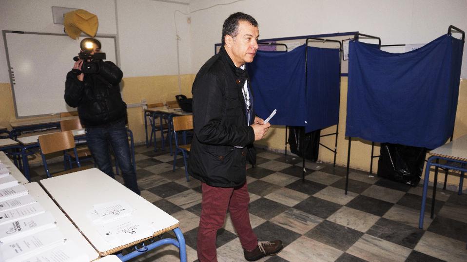 στ-θεοδωράκης-το-ποτάμι-είναι-η-τρίτη-2062900