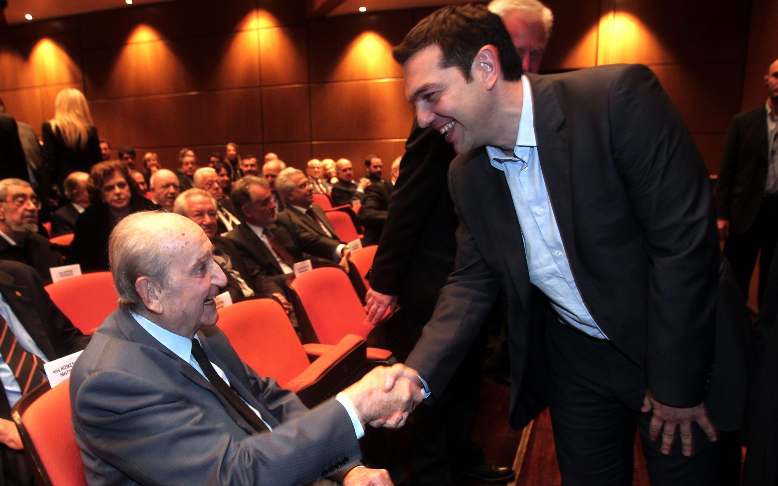 με-βηματοδότη-ο-κωνσταντίνος-μητσοτά-2065250