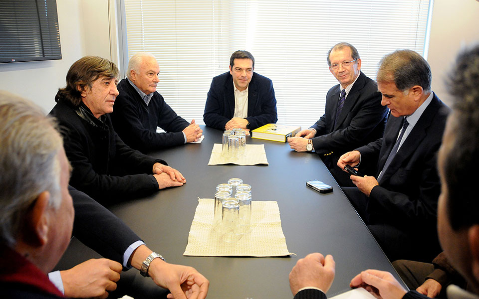 οταν-το-ποδόσφαιρο-ανακατεύεται-με-τι-2062476