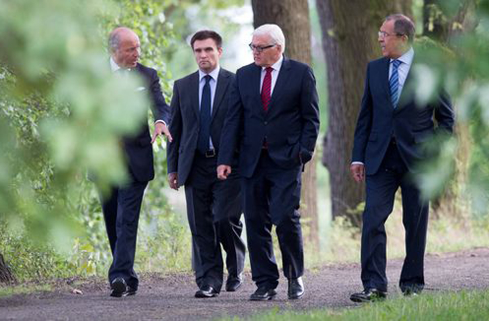 βερολίνο-νέος-γύρος-των-ειρηνευτικών-2064403