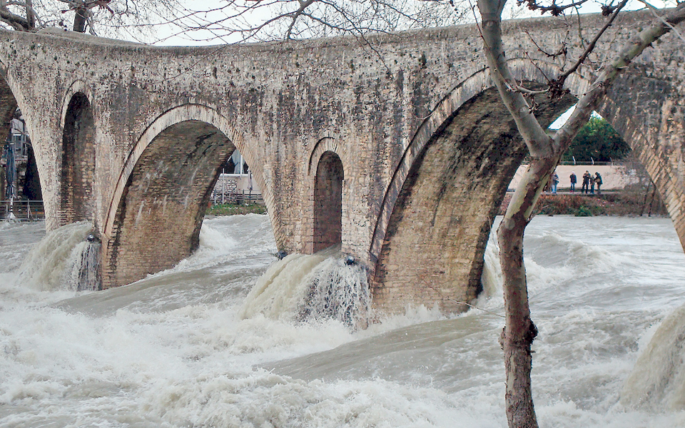1-ερωτηση-3-απαντησεις-ο-νεότερος-πολιτ-2066977