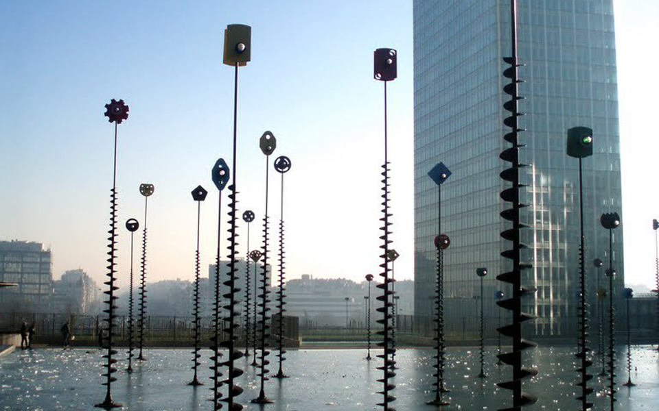 εκθέσεις-με-έργα-τάκι-σε-παρίσι-και-τέξ-2069258