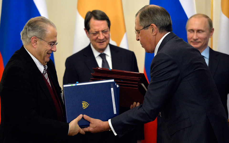 διευκολύνσεις-κύπρου-στο-ρωσικό-πολε-2070203