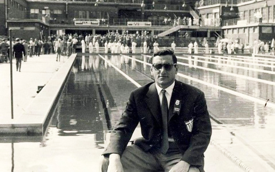 γαρύφαλλος-ο-πατριάρχης-και-σύμβολο-τ-2070515