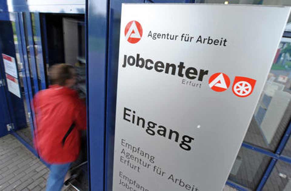 γερμανία-μείωση-της-ανεργίας-στο-χαμη-2070331