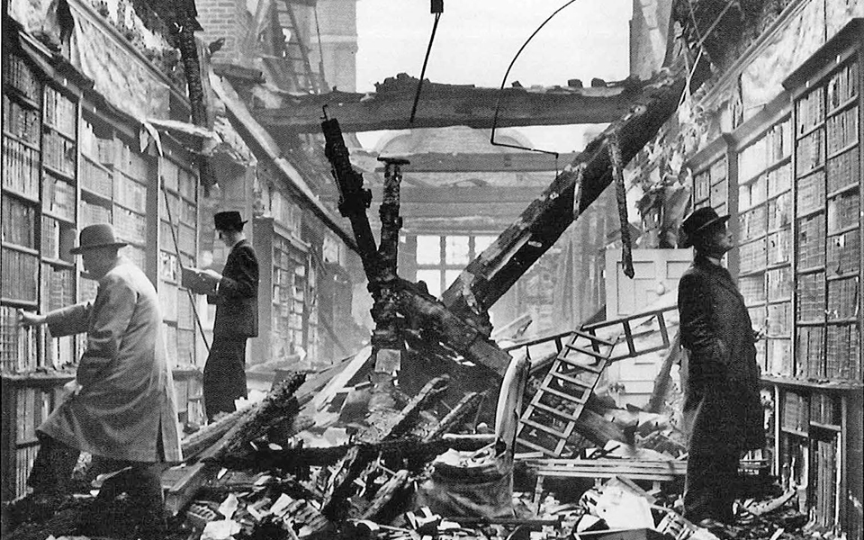 ιδεώδεις-αναγνώστες-σε-διόλου-ιδεώδε-2070263