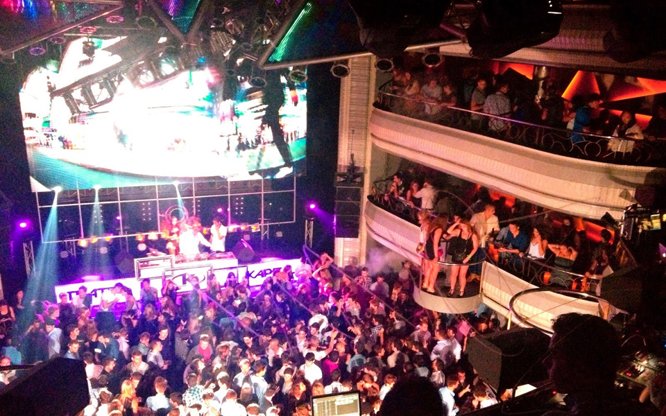 η-νυχτερινή-διασκέδαση-επιστρέφει-στ-2068514