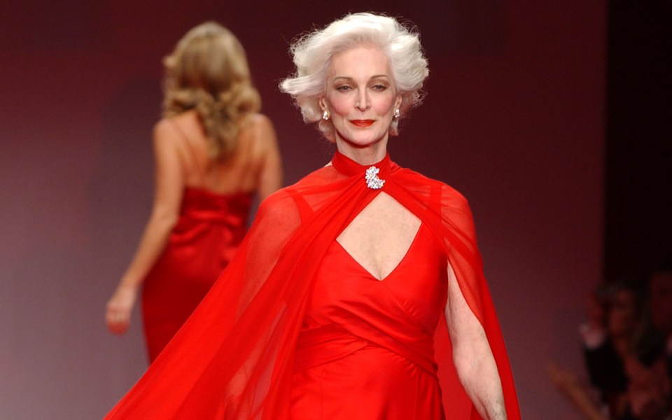 carmen-dellorefice-πως-κατάφερε-να-διατηρήσει-αναλο-2068138