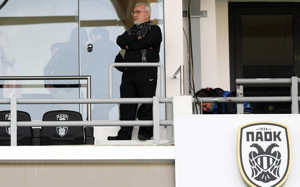 προβληματισμένος-ο-σαββίδης-από-το-κα-2067917