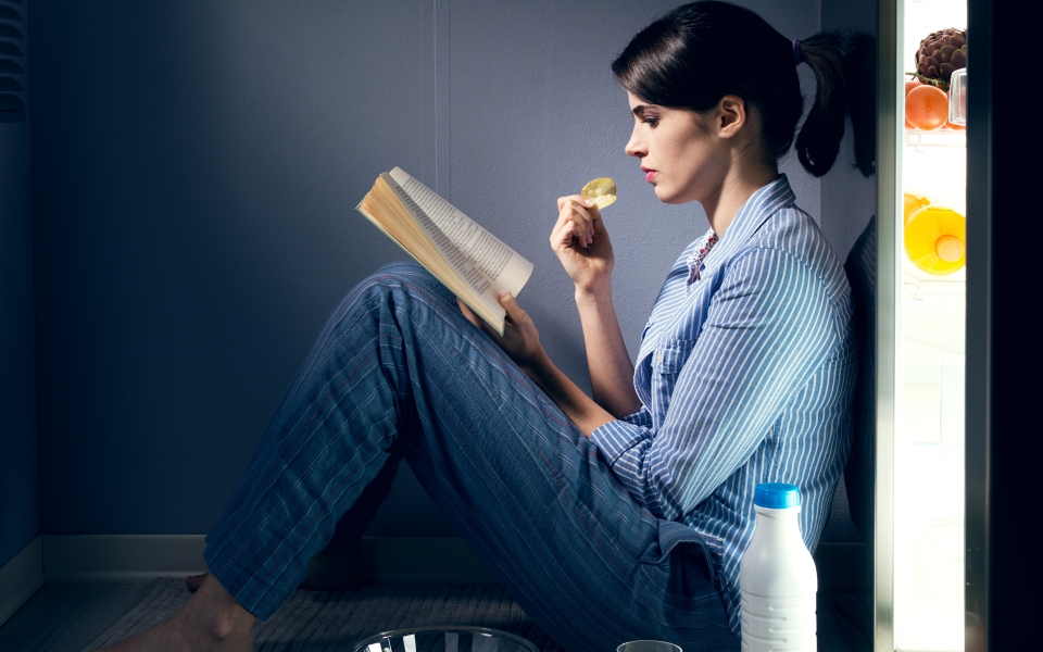 γιατί-τρώμε-ακόμα-κι-όταν-δεν-πεινάμε-2067644