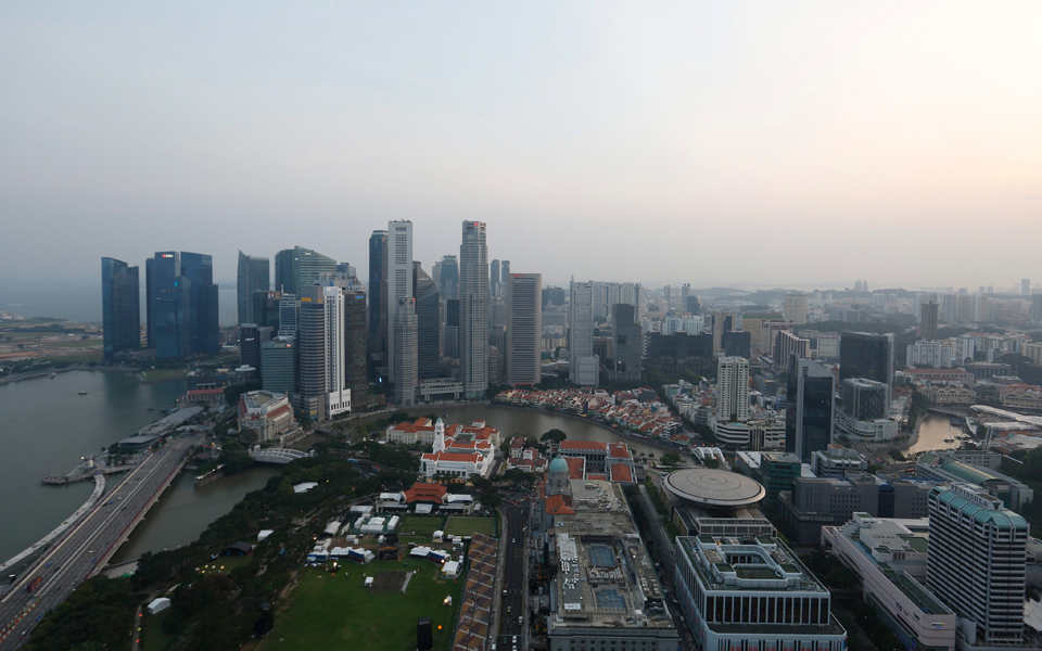 λιγότερες-πωλήσεις-στη-σιγκαπούρη-2070689