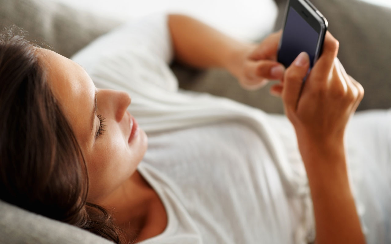 κολλημένοι-με-τα-smartphones-2067597