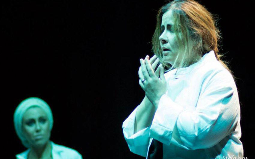 οι-προδομένες-βασίλισσες-στο-μέγαρ-2066631