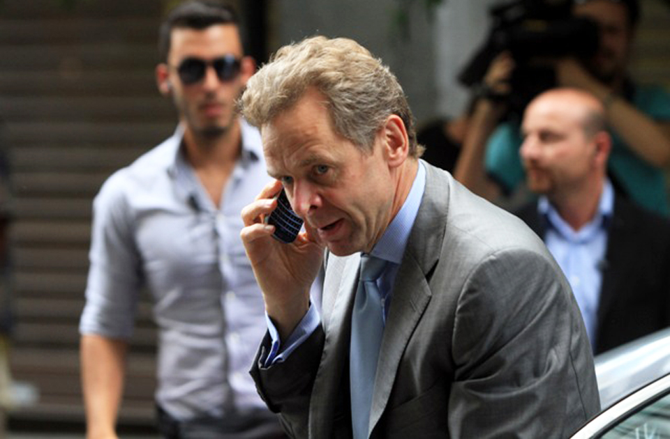 les-echos-τα-λάθη-του-δντ-αρκούν-για-την-επαν-2067984