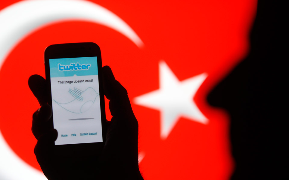 υπέκυψε-στο-twitter-και-ο-ερντογάν-2067663