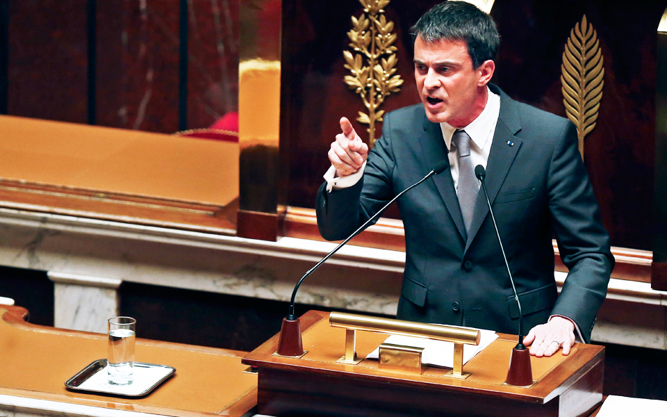 σοσιαλιστικό-βαλς-με-φόντο-μεταρρυθμ-2070767