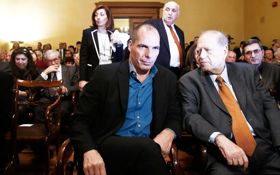 δεν-είναι-όλοι-ίδιοι-κάποιοι-είναι-χε-2070473