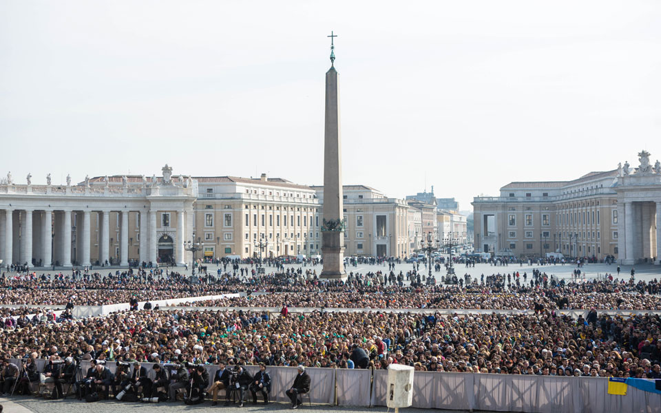 συνάντηση-του-πάπα-φραγκίσκου-με-την-κ-2072591