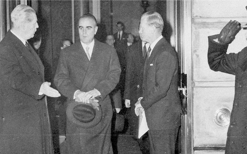 οι-συμφωνίες-ζυρίχης-και-λονδίνου-2073193