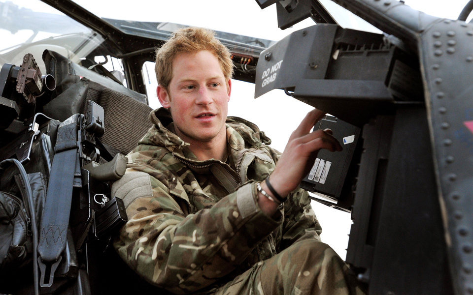 αποστρατεύεται-ο-πρίγκιπας-χάρι-2073413