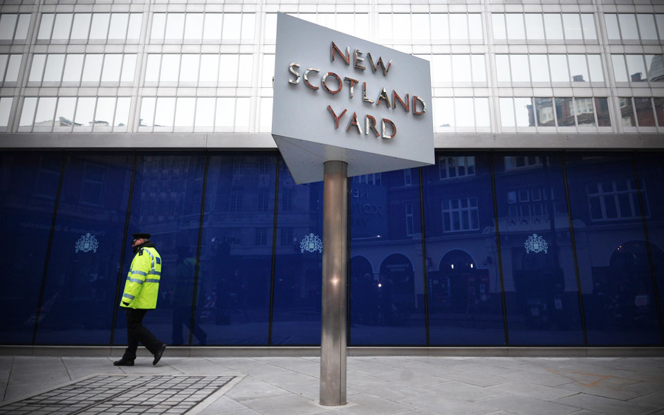 βρετανία-απόφαση-αποκάλυψης-πολυετο-2074282