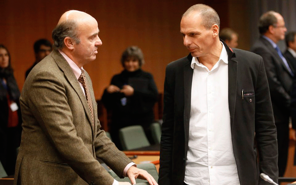 ντε-γκίντος-πρώτα-μεταρρυθμίσεις-κα-2074504