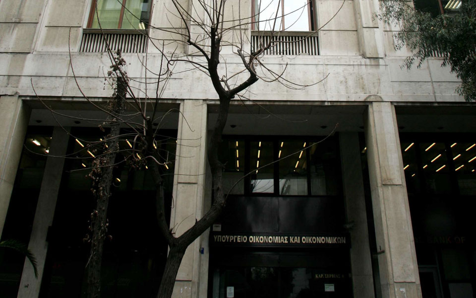 λείπουν-οι-μυστικοί-ελεγκτές-από-τη-νέ-2075814