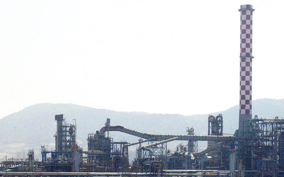 η-εε-δεσμεύθηκε-να-μειώσει-κατά-40-την-έκ-2071801