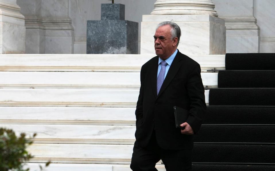 σύγχυση-για-τον-ρόλο-δραγασάκη-στις-δι-2072163