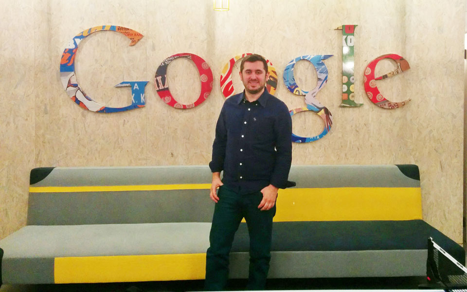 π-παχατουρίδης-προσλαμβάνω-συνεργά-2075433