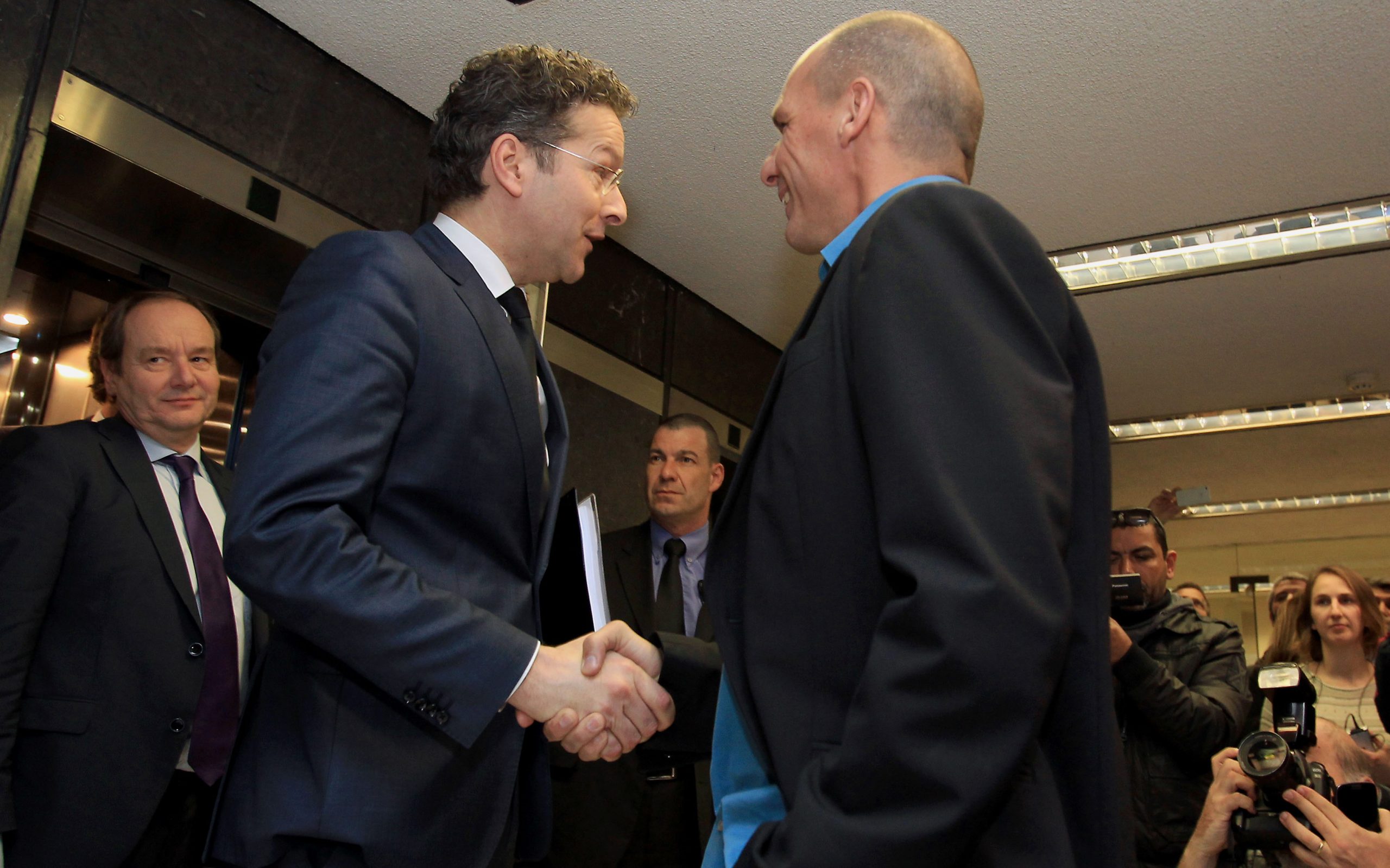 γέφυρα-βαρουφάκη-ντάισελμπλουμ-π-2071999