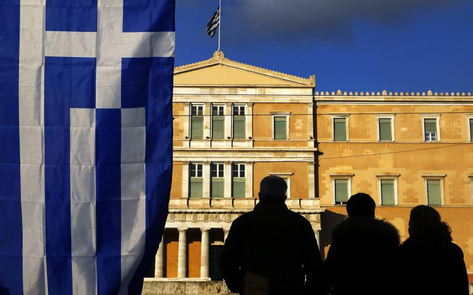 economist-η-ελληνική-οικονομία-ξεμένει-2071725