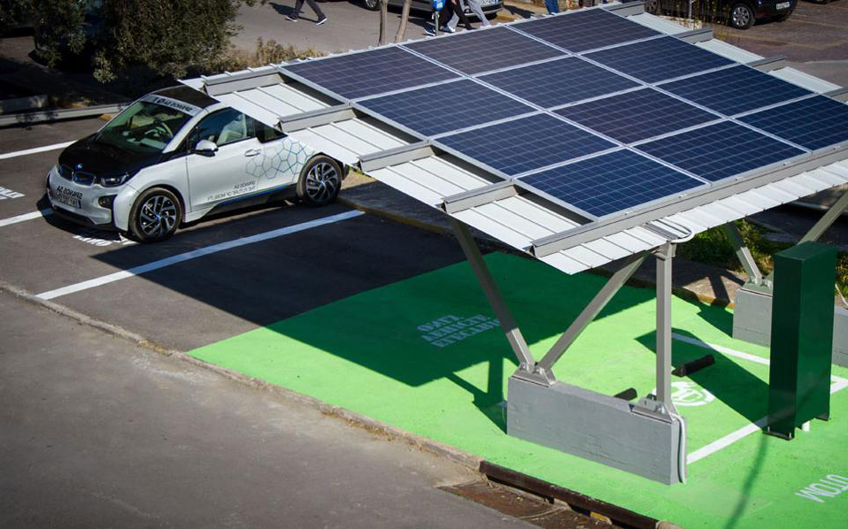 πρώτος-ηλιακός-σταθμός-φόρτισης-αυτο-2073115